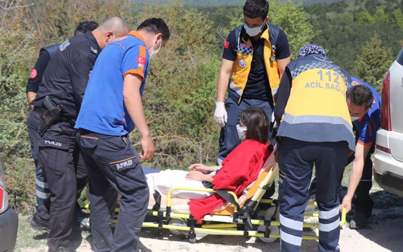 Bolu'da ormanda yürüyüşe çıkan genç kız kayboldu kimlik sorgulaması ele verdi - Resim: 2
