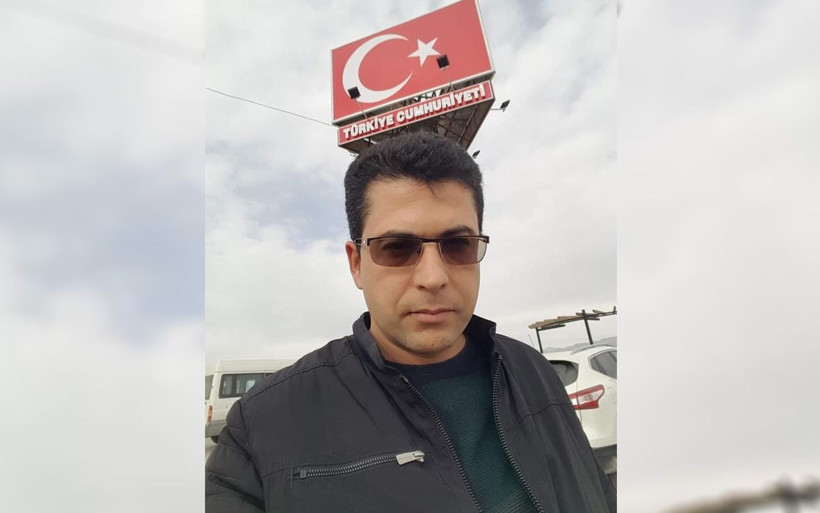 Antalya'da oto galericinin korkunç akıbeti! Merdivenle içeri bakan esnafın kanı dondu - Resim: 1