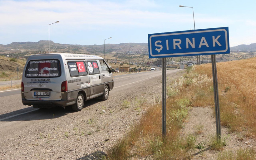 Denizli'den yola çıkan 'Elmacı Dede' Şırnak'ta Mehmetçiğe 1 tonluk elma ikram etti - Resim: 1