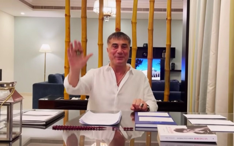 Defne Samyeli 'Ben o Defne Hanım' değilim deyip Sedat Peker'e patladı - Resim: 2