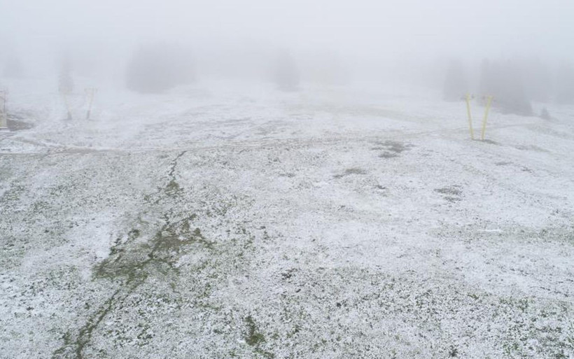 Bursa Uludağ'da Haziran ayında kar sürprizi! Kar yağışının kalınlığı 5 santimetreye ulaştı - Resim: 3