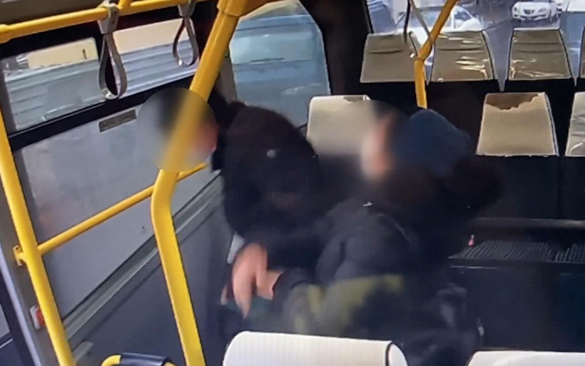 Maltepe sapığına 2 yıl ceza! Minibüste iğrenç görüntü: Kadınların arkasına oturup... - Resim: 4