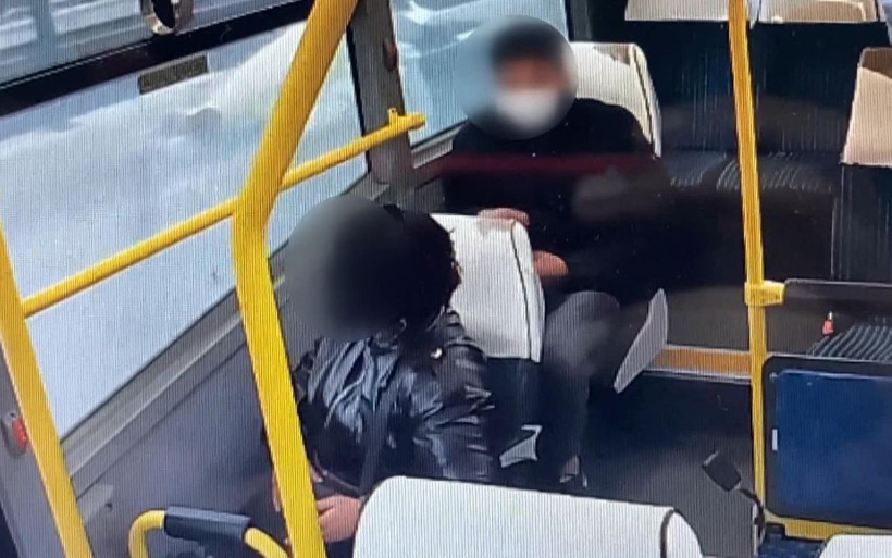 Maltepe sapığına 2 yıl ceza! Minibüste iğrenç görüntü: Kadınların arkasına oturup... - Resim: 1