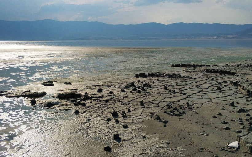 Burdur Gölü'nün rengi değişti halk panikledi! Nedeni belli oldu - Resim: 4