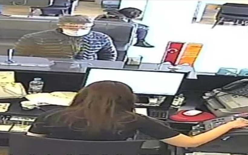 Kalpazanların şeytani aklı! Türkiye'nin en büyük bankası böyle dolandırıldı: Açık buldular - Resim: 1