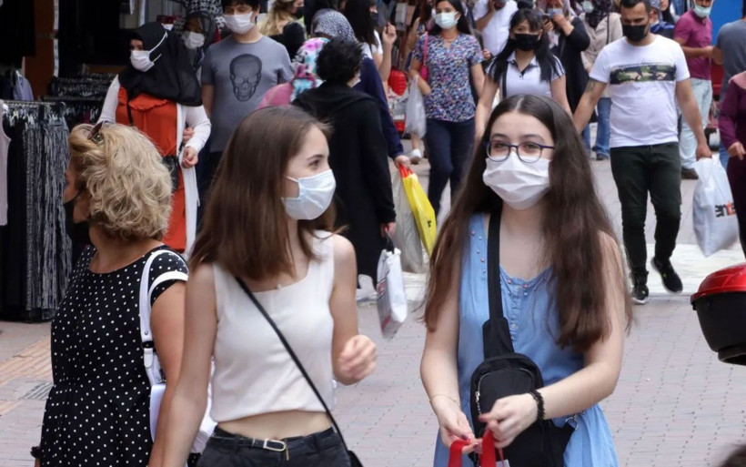 Bilim Kurulu Üyesi Prof. İlhan'dan 4. dalga uyarısı! 'Aşısızlar pandemisi' kapıda - Resim: 1