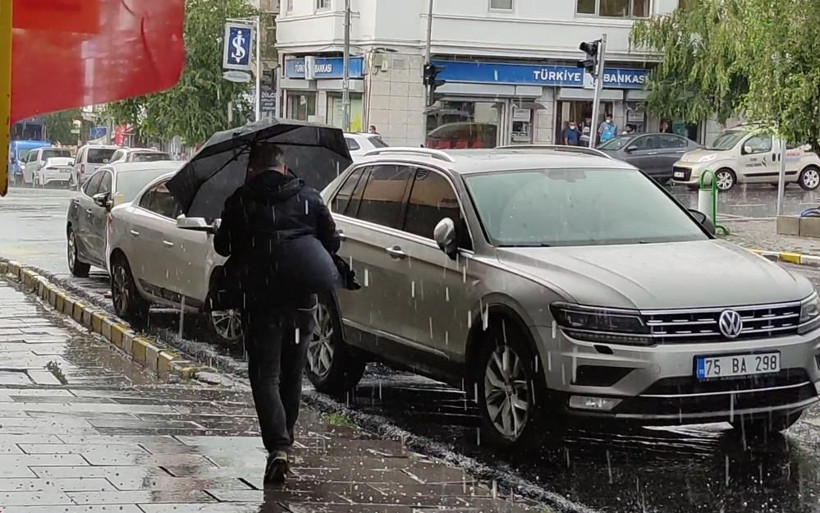 Meteoroloji İstanbul'a sağanak yağışın saatini verdi bölge bölge hava durumu uyarısı - Resim: 2