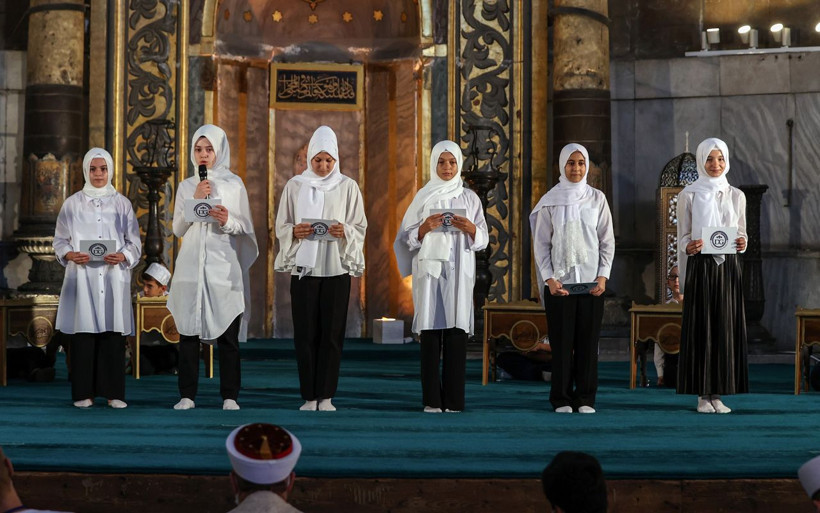 39 ilçeden onlarca çocuk katıldı Ayasofya Camii'nde Yaz Kur'an kursları kapanış programı - Resim: 3