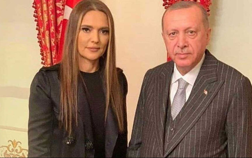 Demet Akalın'dan 'iktidara yakınsın' diyen takipçisine: Ben de yanıldım! - Resim: 3
