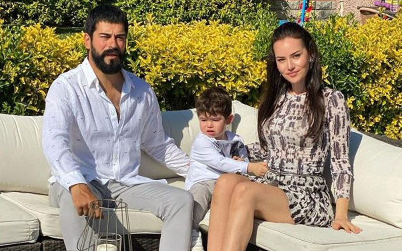 Fahriye Evcen ve Burak Özçivit ayrılıyor mu? İddialara fotoğraflı yanıt! - Resim: 1