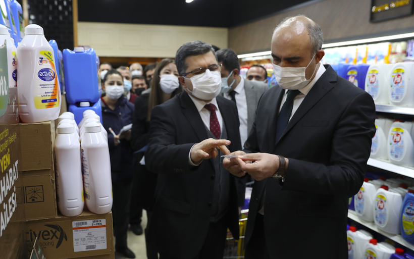 Dolar düştü markette fiyatlar inmiyor! Şikayet üstüne Ticaret Bakanlığı fiyat baskınında - Resim: 2