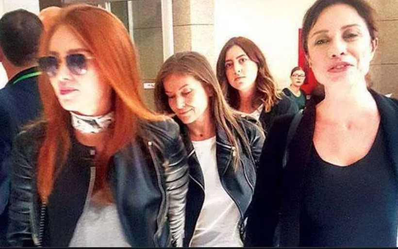 TV8 2. Sayfa canlıda Elçin Sangu'dan milyonlar alacak olan menajer Başay Okay'dan açıklama - Resim: 2