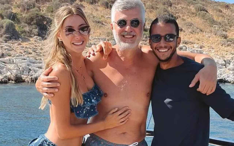 Yeşim Salkım ve kızı Gizem Şeyma Subaşı'nın İngilizcesiyle dalga geçti 'BİM sütlacı övüyor' dediler - Resim: 1