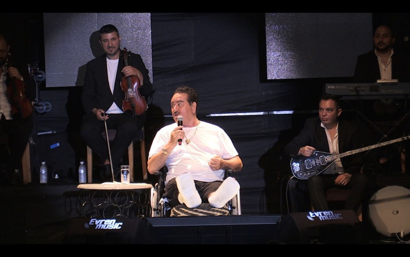 Ölümden döndü soluğu sahnede aldı! İbrahim Tatlıses kazayı anlattı: "Kül olup gideceğiz" - Resim: 4