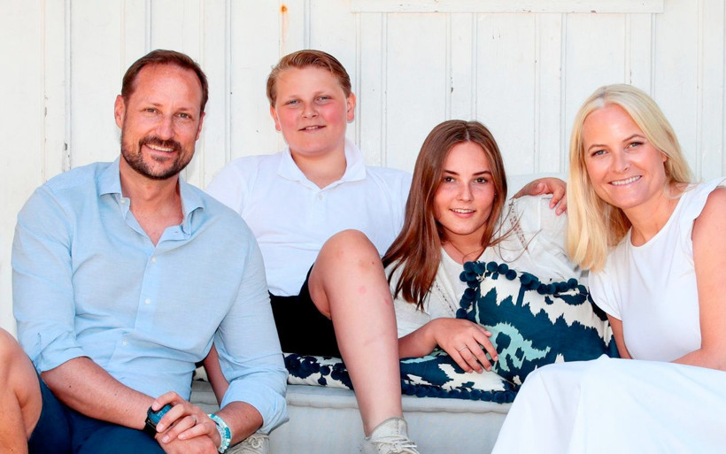 Norveç kralı nadir bir hastalıktan öldü yerine oğlu Haakon kral oldu - Resim: 4