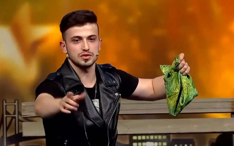 Yetenek Sizsiniz ile tanınmıştı! Sihirbaz Yaser Koçak'ın evine polis baskını: Tutuklandı - Resim: 4