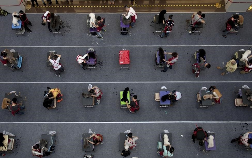 2000 kadın aynı anda ayağını gıdıklatınca - Resim: 4