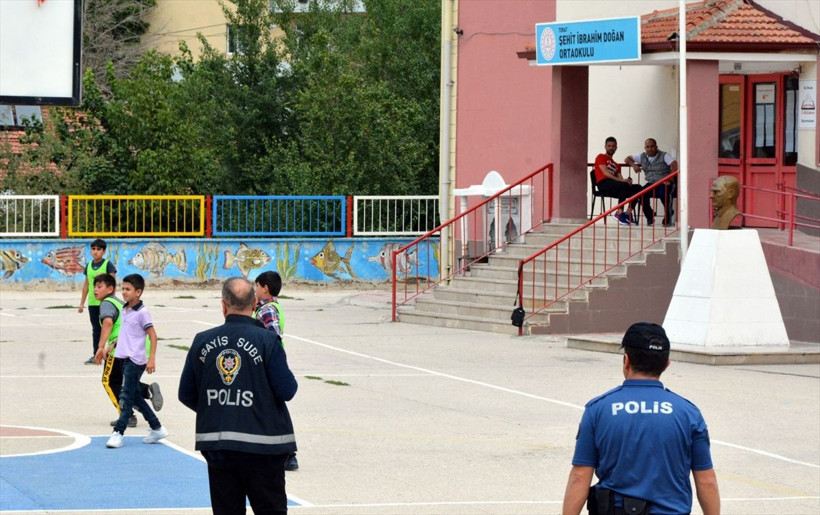 81 ilde yapılmıştı! İçişleri Bakanlığı açıkladı.. 946 kişi yakalandı 346 araç trafikten men - Resim: 4