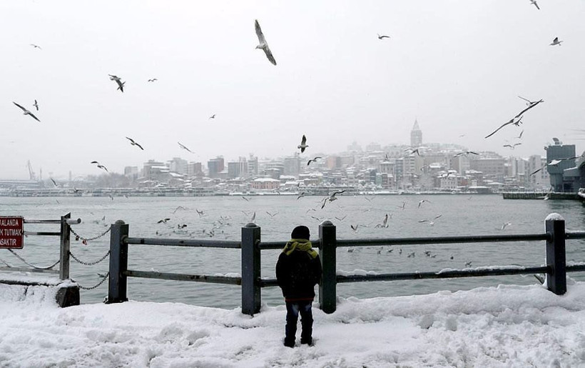 Meteoroloji İstanbul'a karın yağacağı gün ve saati açıkladı! Sıcaklık 15 derece düşecek - Resim: 1