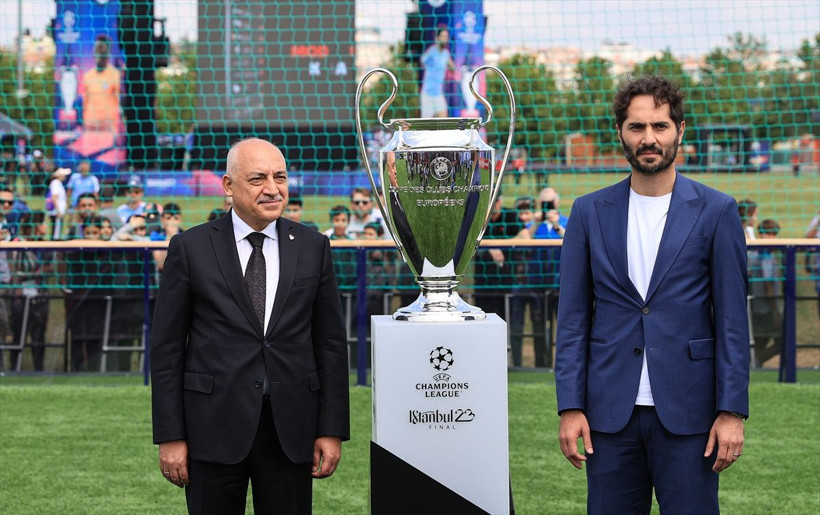 UEFA Şampiyonlar Ligi Kupası İstanbul'da! Şampiyonlar Festivali başladı! - Resim: 1