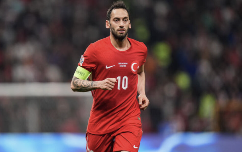 Türkiye'ye dönmeye sıcak bakıyordu! Fenerbahçe'de Hakan Çalhanoğlu hamlesi - Resim: 1