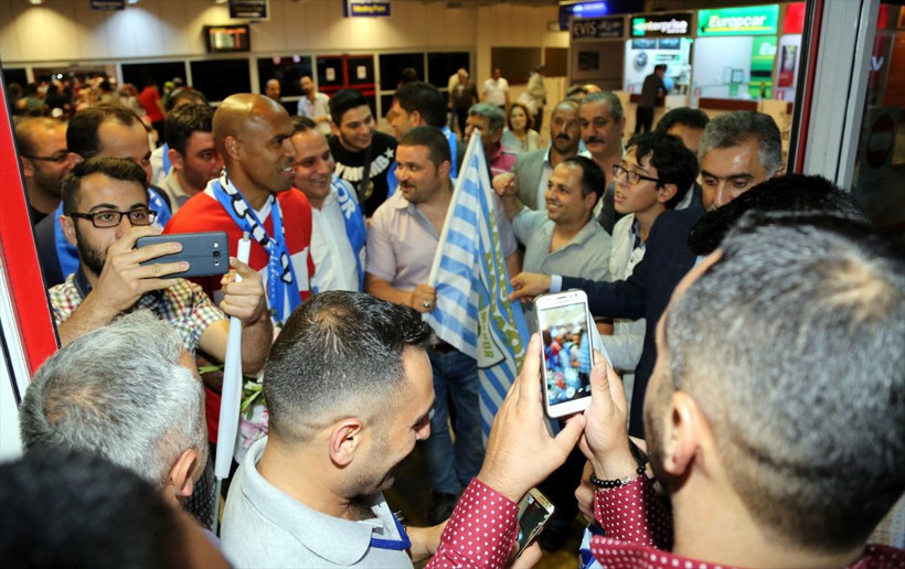 Mert Nobre yeşil sahalardan da Türkiye'den de kopamadı! - Resim: 4