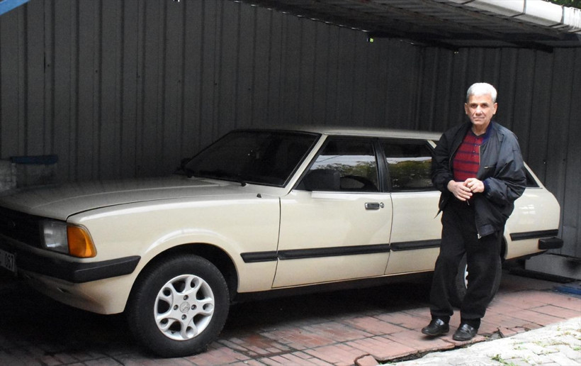 Zonguldak'ta 'Allah benden ayırmasın' dediği otomobiline 40 yıldır gözü gibi bakıyor - Resim: 4