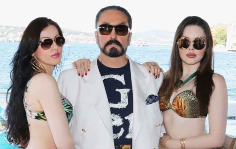Cezaevindeki Adnan Oktar'dan yeni fotoğraf! Son hali gündem oldu - Resim: 4