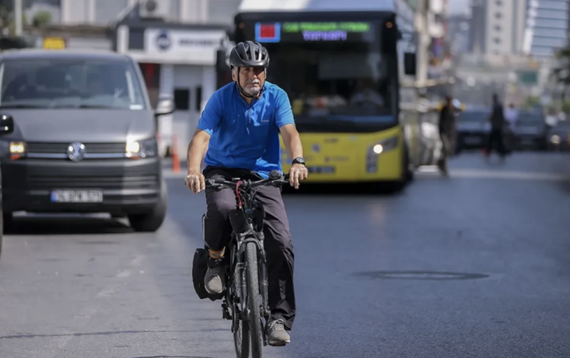 Trafikte bunu yapan motor ve bisiklet sürücüsü yandı! Cezası arttı - Resim: 1