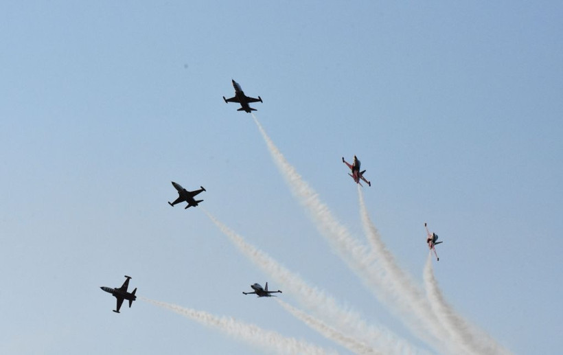 Türk Yıldızları Karadeniz semalarında! Gururlandıran görüntüler - Resim: 3