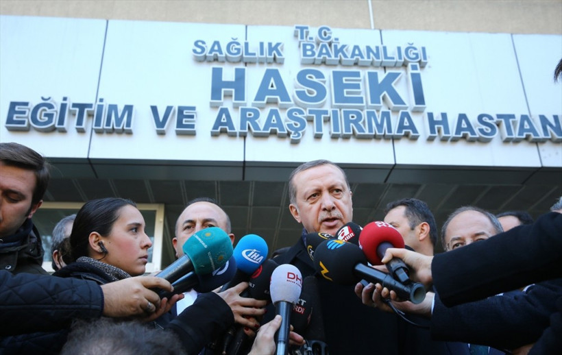 Erdoğan patlama sonrası yaralıları ziyaret etti - Resim: 3