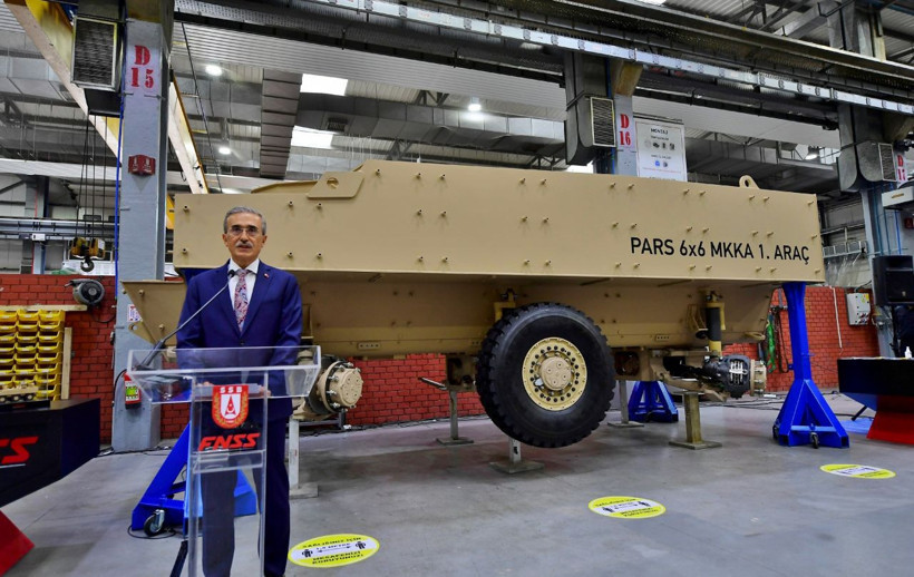 TSK envanterine katılacak Pars 6x6 mayına karşı korumalı aracın ilk montajı yapıldı - Resim: 1