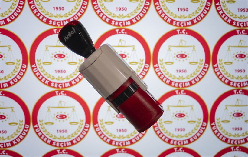 İsmail Saymaz, MetroPOLL'ün son anket sonucunu paylaştı! Ekrem İmamoğlu mu Murat Kurum mu? - Resim: 1