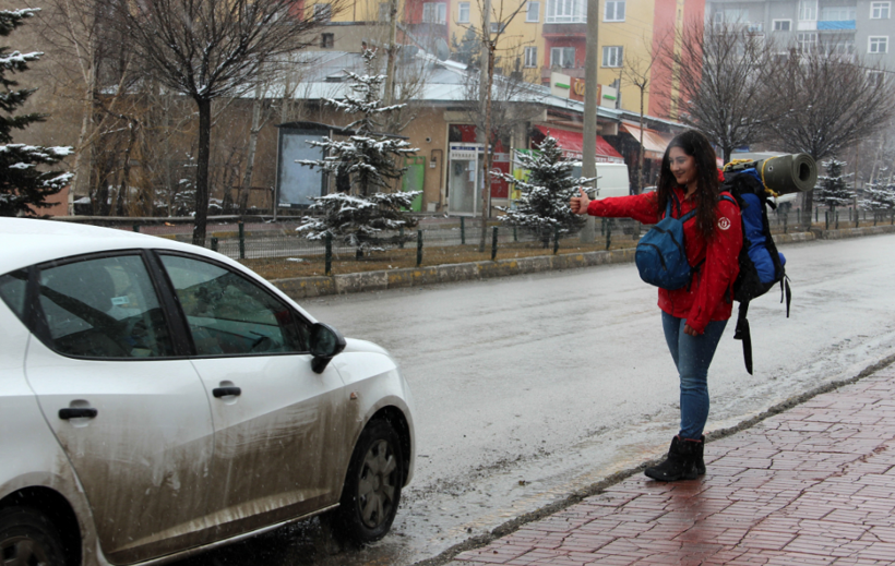 Üniversiteli genç kız, otostopla 75 il gezdi - Resim: 4