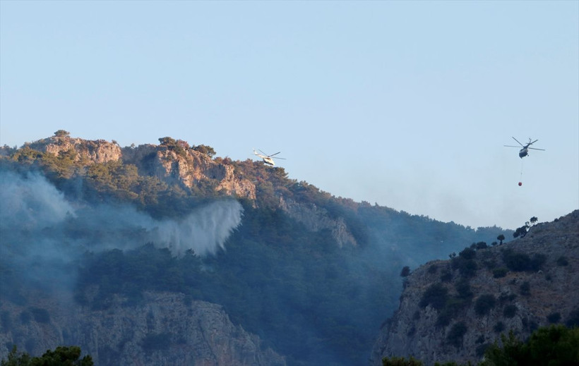 Dalaman'da başladı Fethiye'ye sıçradı! Havadan müdahale ediliyor - Resim: 3