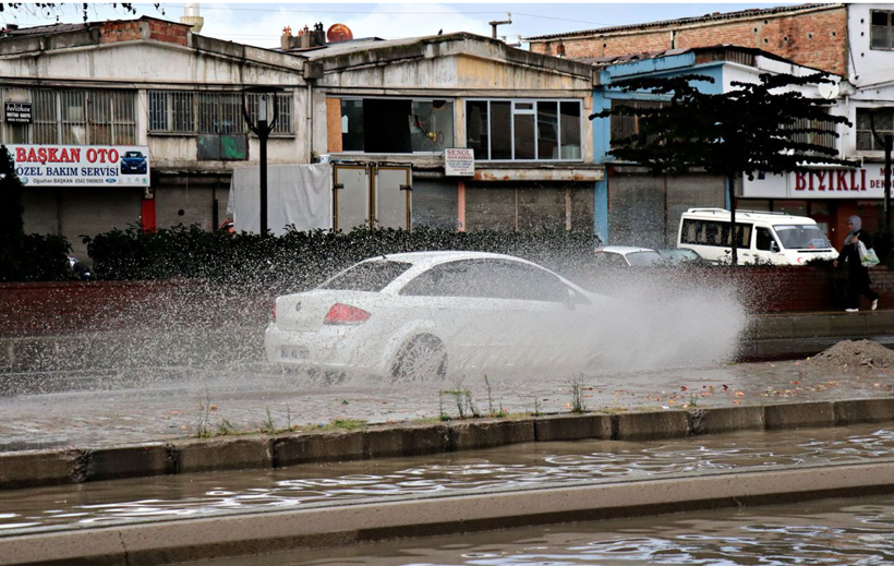 Meteoroloji'den sağanak uyarısı! İstanbul'da da sis etkili olacak - Resim: 1