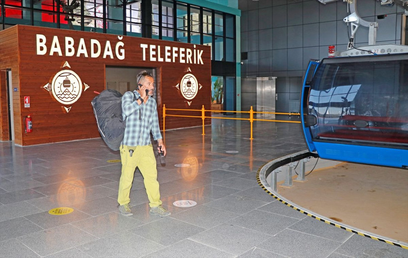 Müdür işten eve uçarak gidiyor Muğla'da 'Yarasa Adam' deyince herkes tanıyor! - Resim: 3