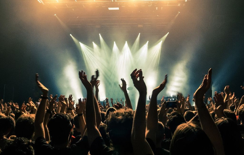 Ünlülerin bayram programı belli oldu! İşte isim isim kazanacakları para... - Resim: 2