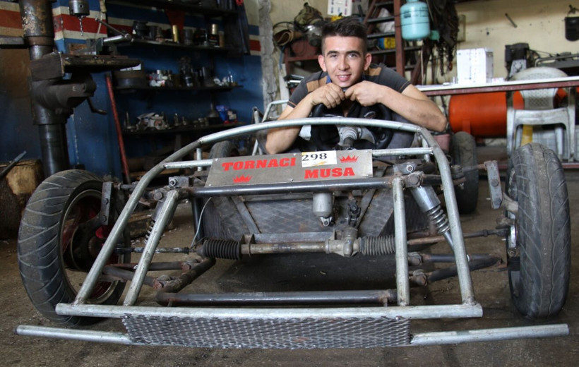 7 bin TL harcadı kendi aracını yaptı! Mersin'de son halini gören inanamadı: 100 kilometre hız yapıyor - Resim: 4