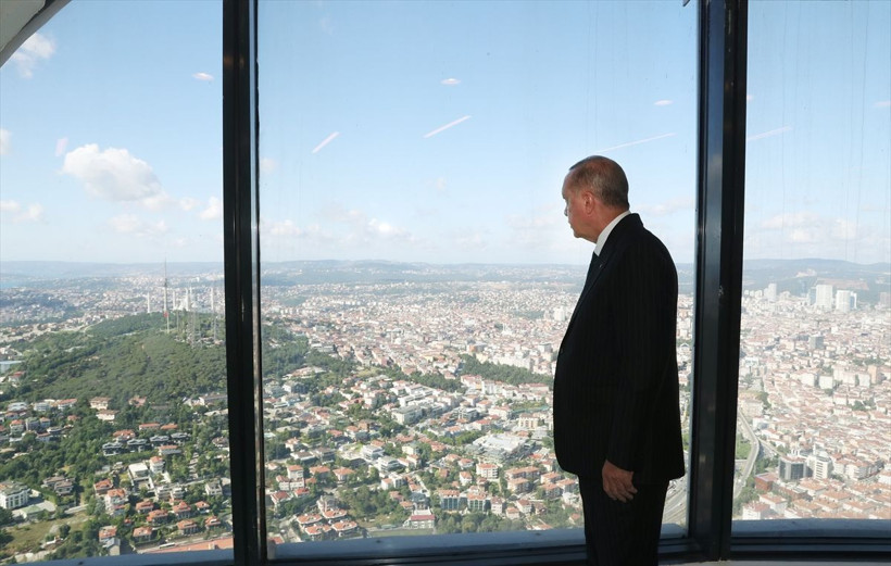 Cumhurbaşkanı Erdoğan yapımı devam eden Çamlıca Kulesi'ni inceledi - Resim: 2