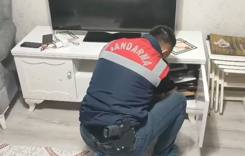 101 milyon kimlik verisinin sorgulanmasına imkan sağlayan yasa dışı panele operasyon - Resim: 0