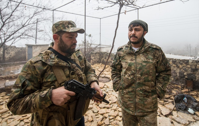 TSK vuruyor ÖSO ilerliyor Afrin'den yeni kareler - Resim: 1