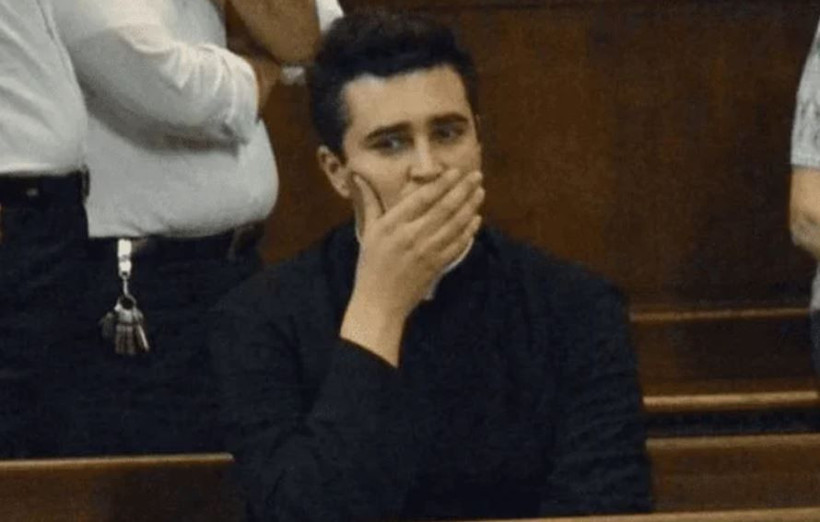 Skandal patladı! Kilise parasıyla cinsel ilişki partisi: Meğer tecavüz hapı... - Resim: 1