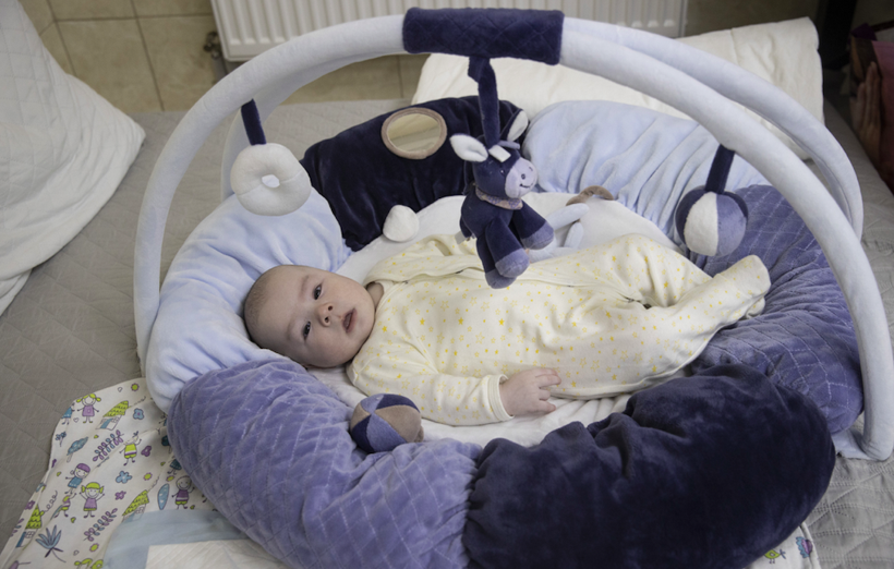 Ukrayna'nın öteki yüzü! Avrupa'nın taşıyıcı annelik merkezi Ukrayna'da bebekler ortada kaldı - Resim: 2