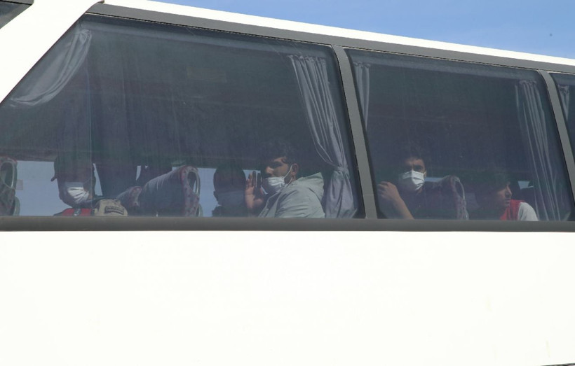 Kaçak yollarla Türkiye'ye gelmişlerdi! Yüzlerce Afgan böyle gönderildi - Resim: 2