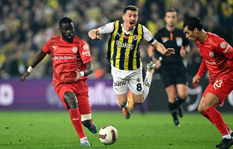 Mert Hakan Yandaş hakemi tehdit etti, Ahmet Çakar'dan olay sözler! "Normal hayatta..." - Resim: 4