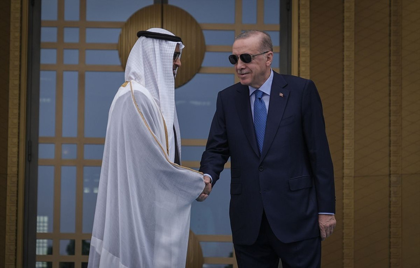 BAE Devlet Başkanı Al Nahyan Ankara'da! Cumhurbaşkanı Erdoğan resmi törenle karşıladı - Resim: 3