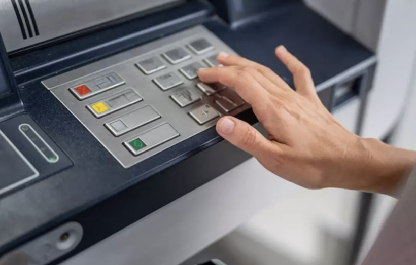 ATM'lerde yeni dönem! Kartını takan bu yazıyı görecek - Resim: 1