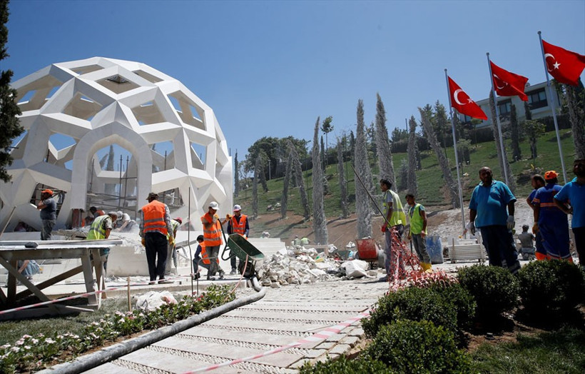 Köprüdeki 'Şehitler Makamı'nın son haline bakın  - Resim: 3