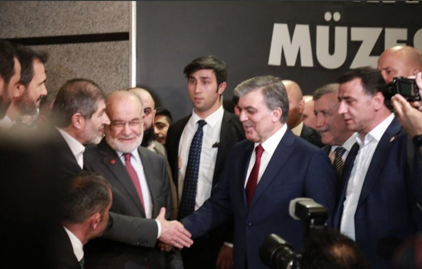 Abdullah Gül ile Karamollaoğlu ödül töreninde - Resim: 3